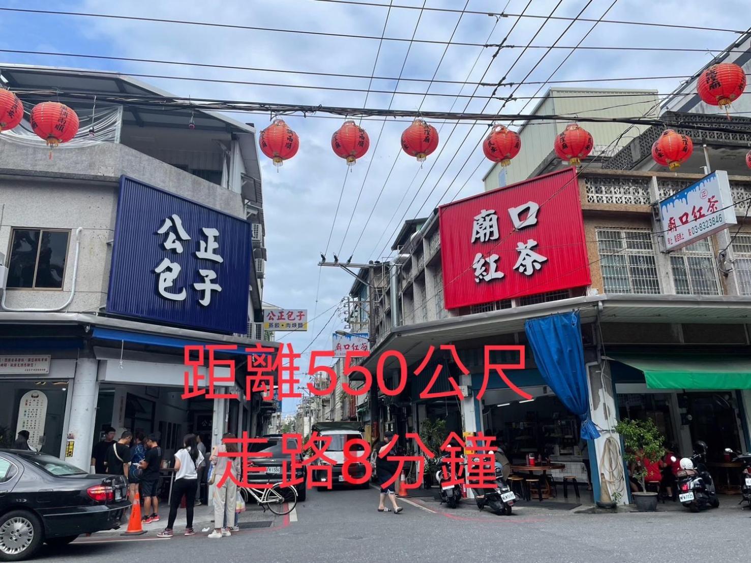 小小鋼琴家民宿&近夜市文創美食街 Hualien stad Exteriör bild